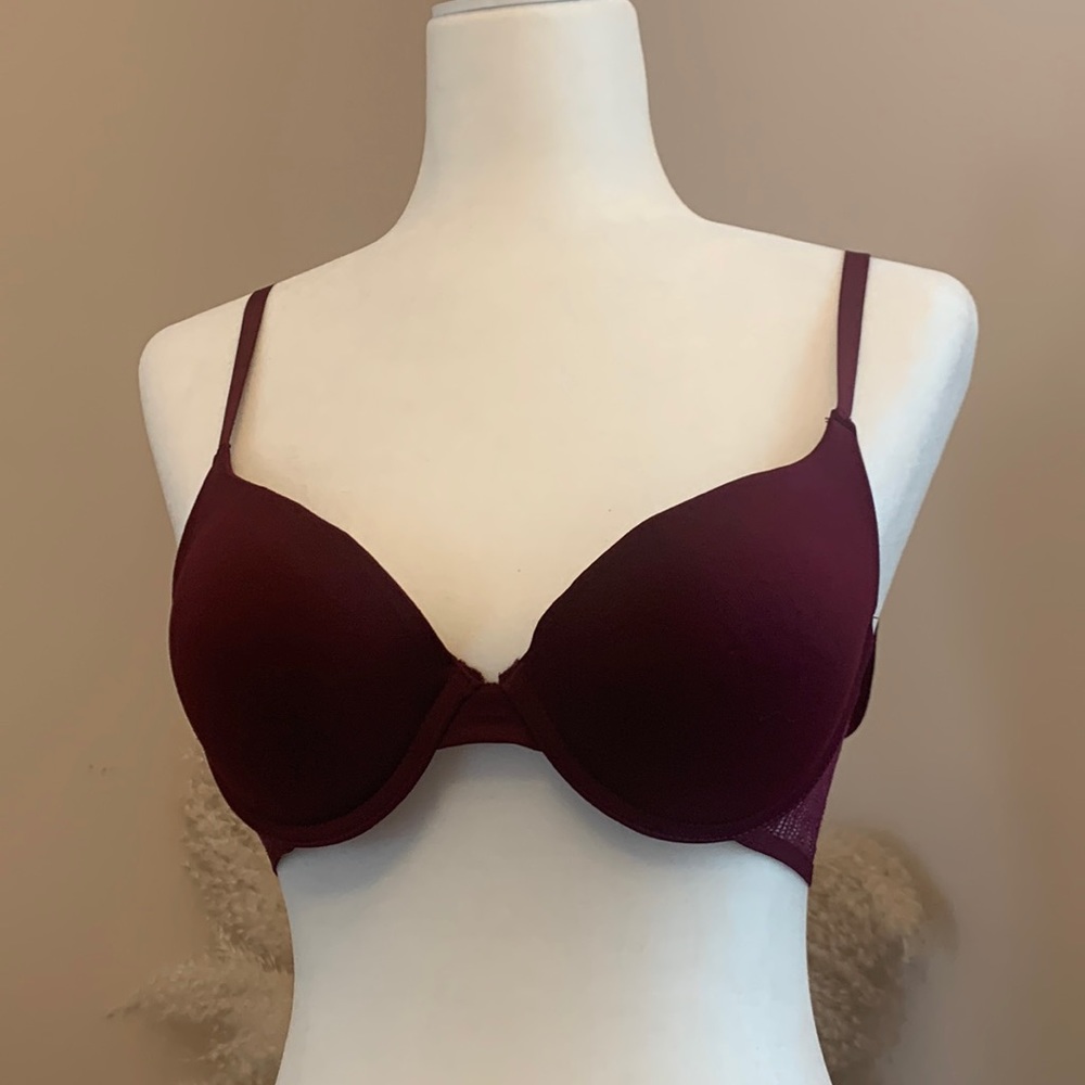 Vince Camuto women bra size 36C